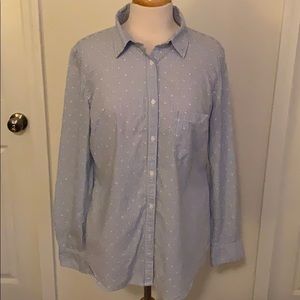 Gap button down top